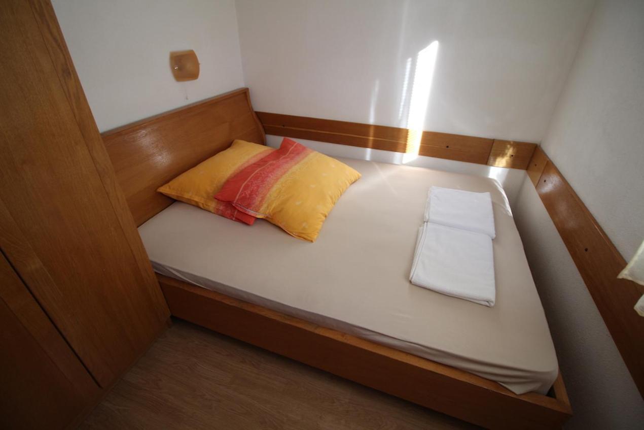 Apartments Helena Zadar Vrsi Extérieur photo