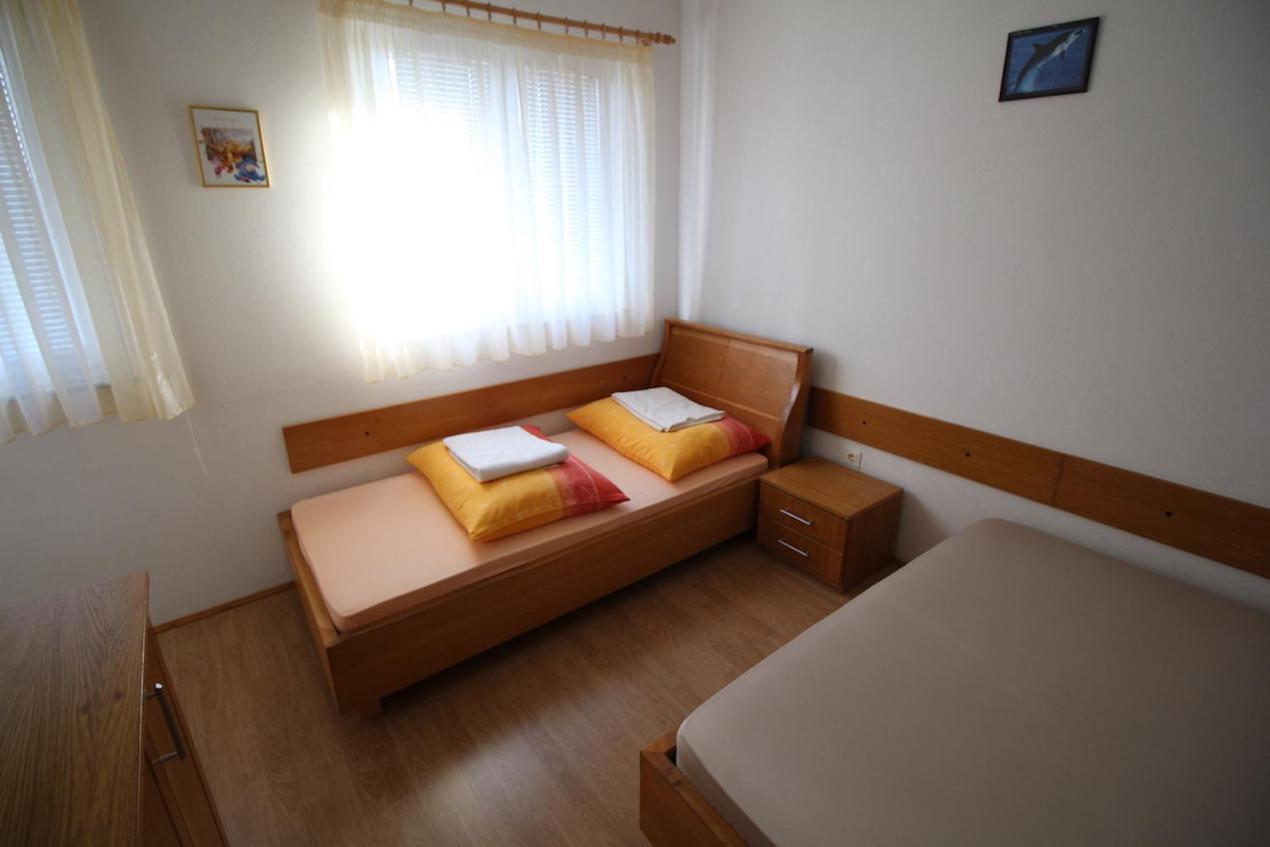 Apartments Helena Zadar Vrsi Extérieur photo