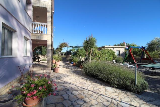 Apartments Helena Zadar Vrsi Extérieur photo