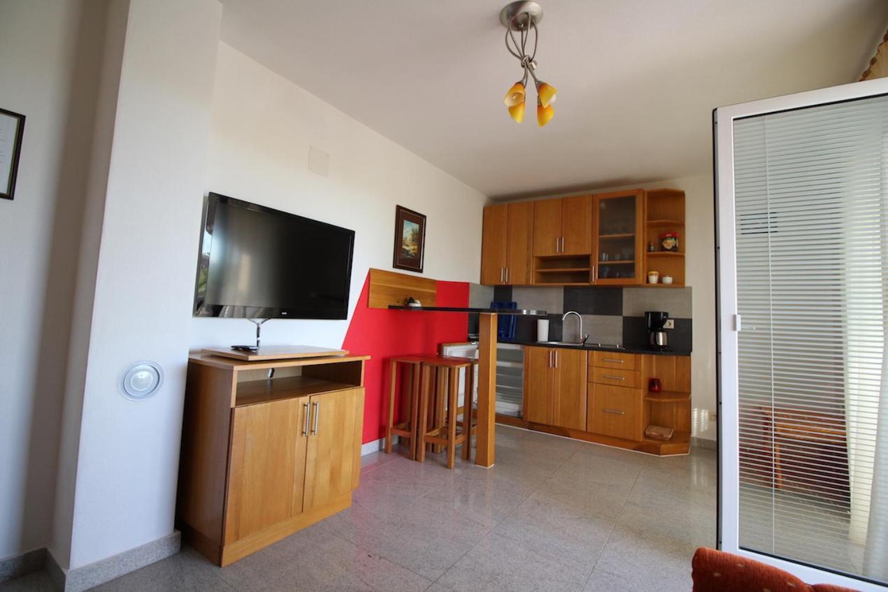 Apartments Helena Zadar Vrsi Extérieur photo