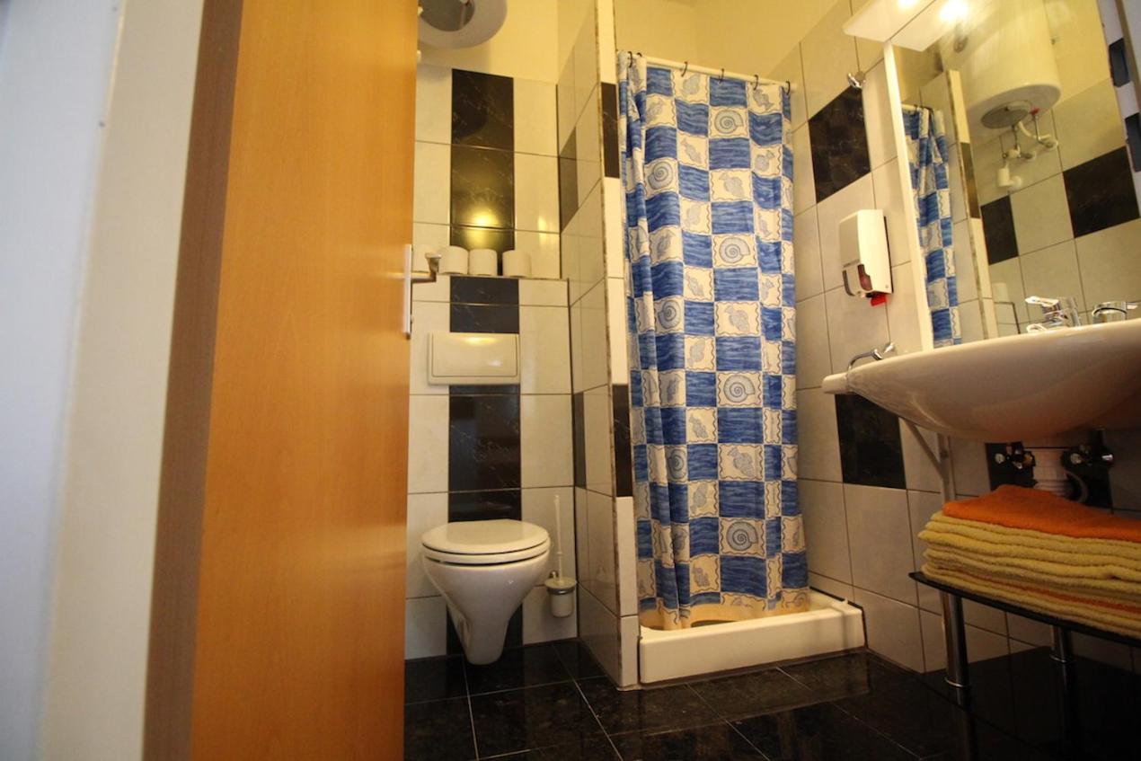 Apartments Helena Zadar Vrsi Extérieur photo